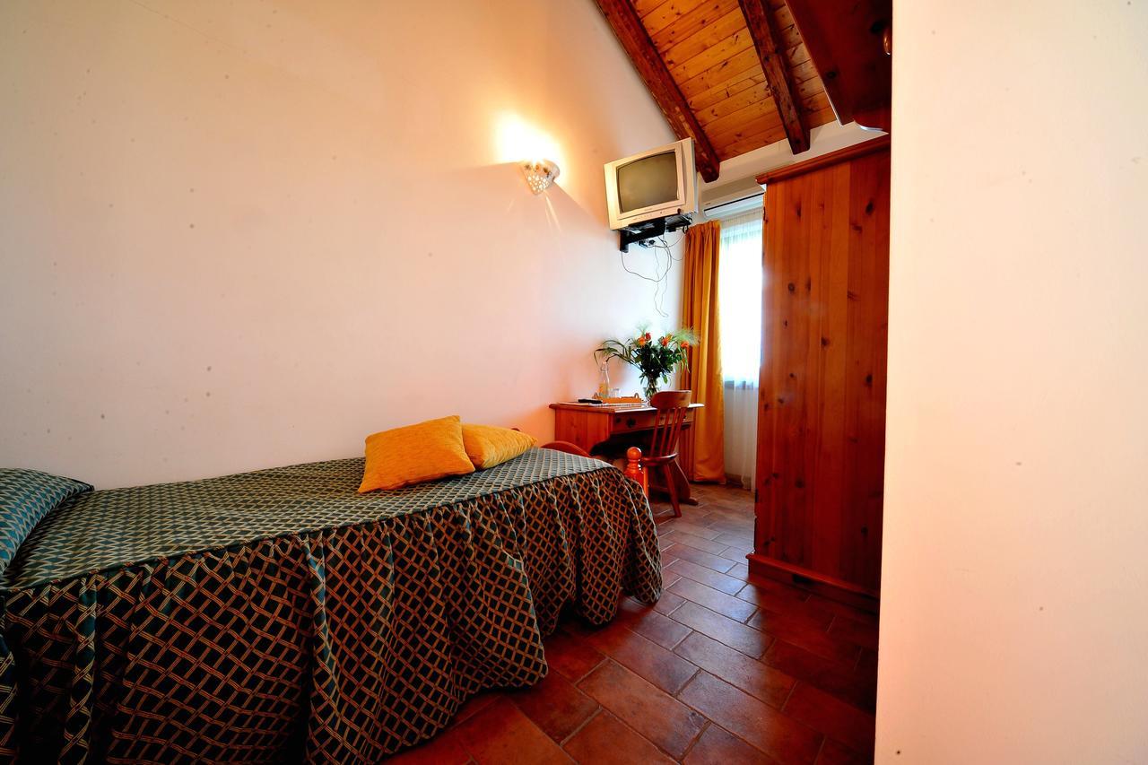 Agriturismo Le Oche Selvatiche Lauzacco Εξωτερικό φωτογραφία
